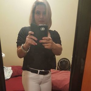 Meet your Posher, Angelica